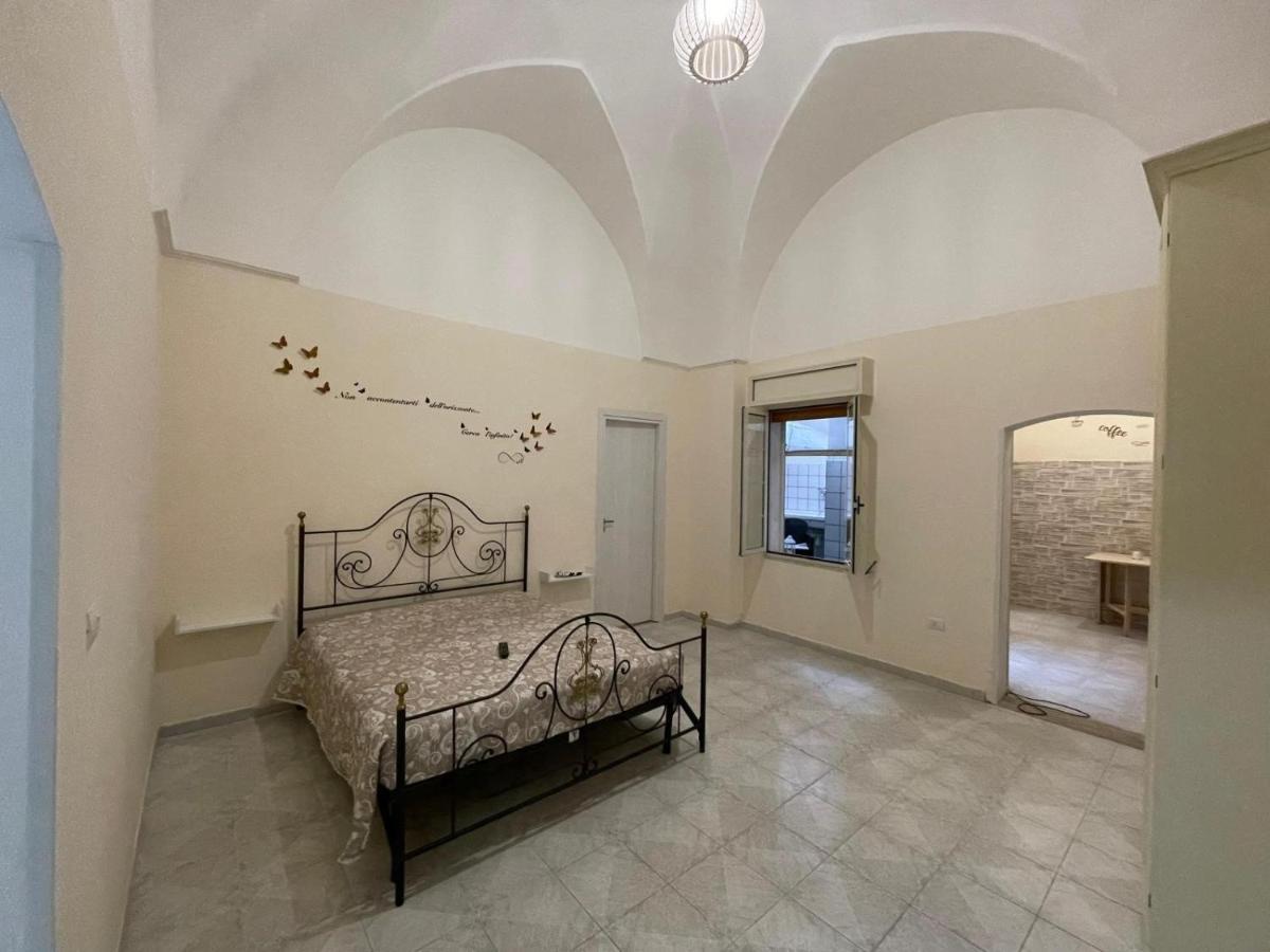 Levante 23 Apartment Brindisi Esterno foto