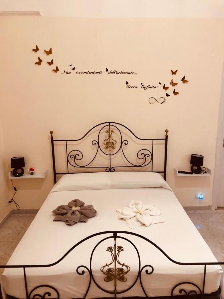 Levante 23 Apartment Brindisi Esterno foto